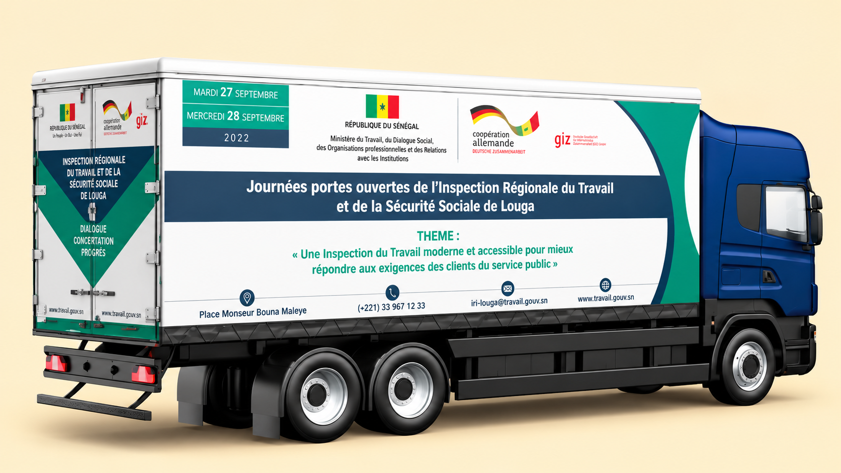 Branding véhicule pour une campagne de communication GIZ Sénégal
